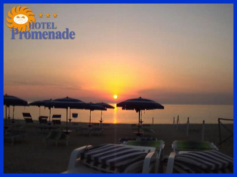 Hotel Promenade Porto SantʼElpidio Extérieur photo