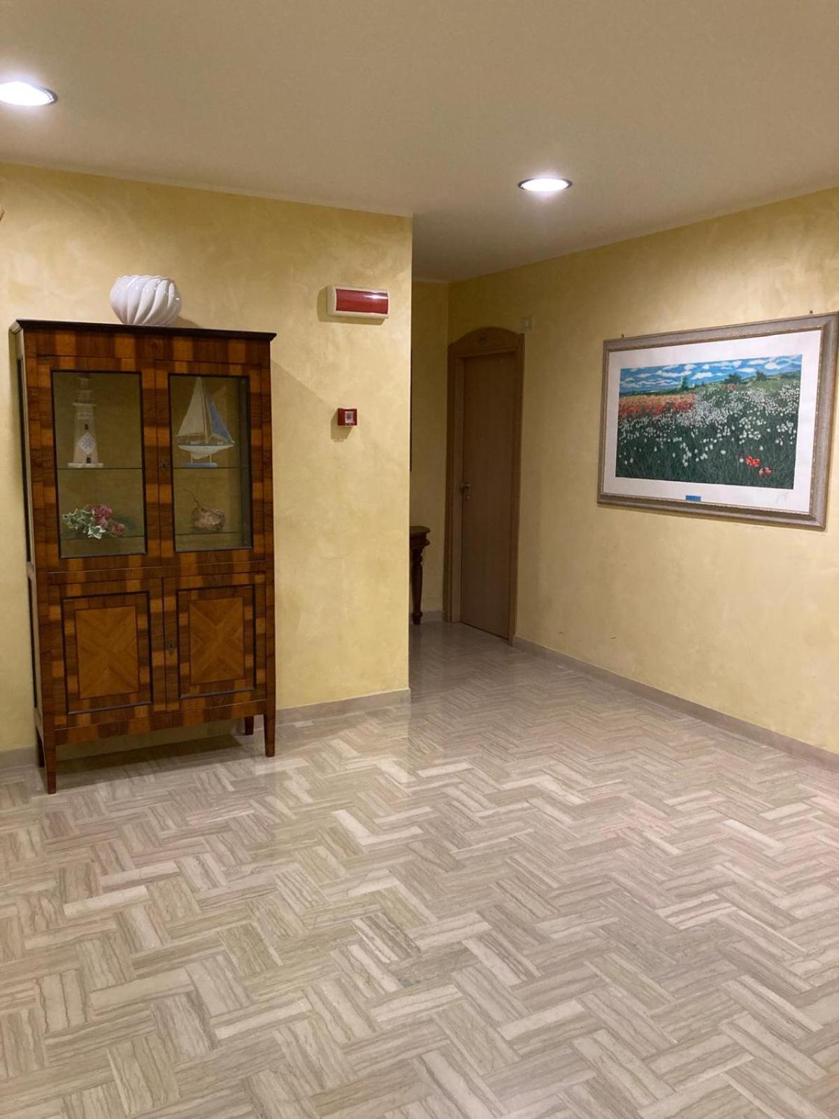 Hotel Promenade Porto SantʼElpidio Extérieur photo